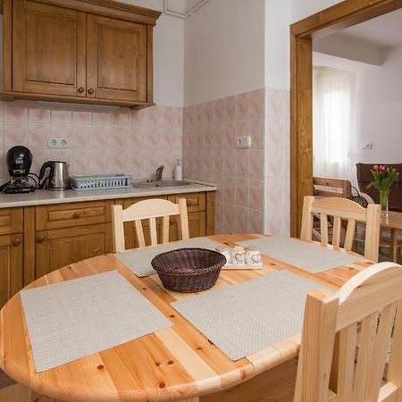 Hajdu Apartman 3. Hajdúszoboszló Esterno foto