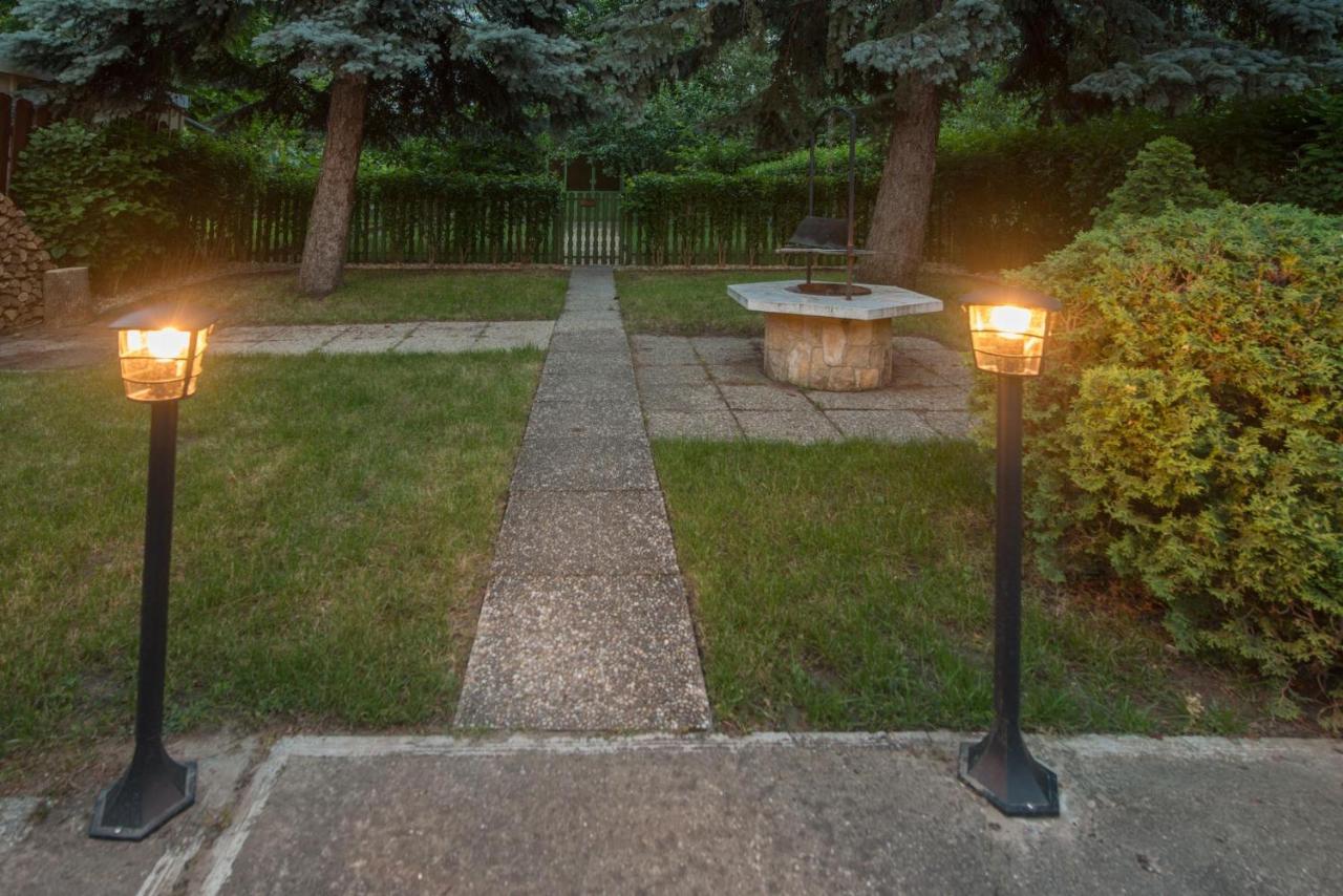Hajdu Apartman 3. Hajdúszoboszló Esterno foto