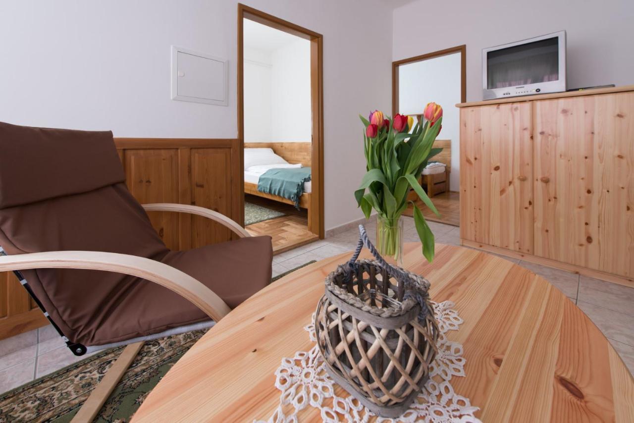 Hajdu Apartman 3. Hajdúszoboszló Esterno foto