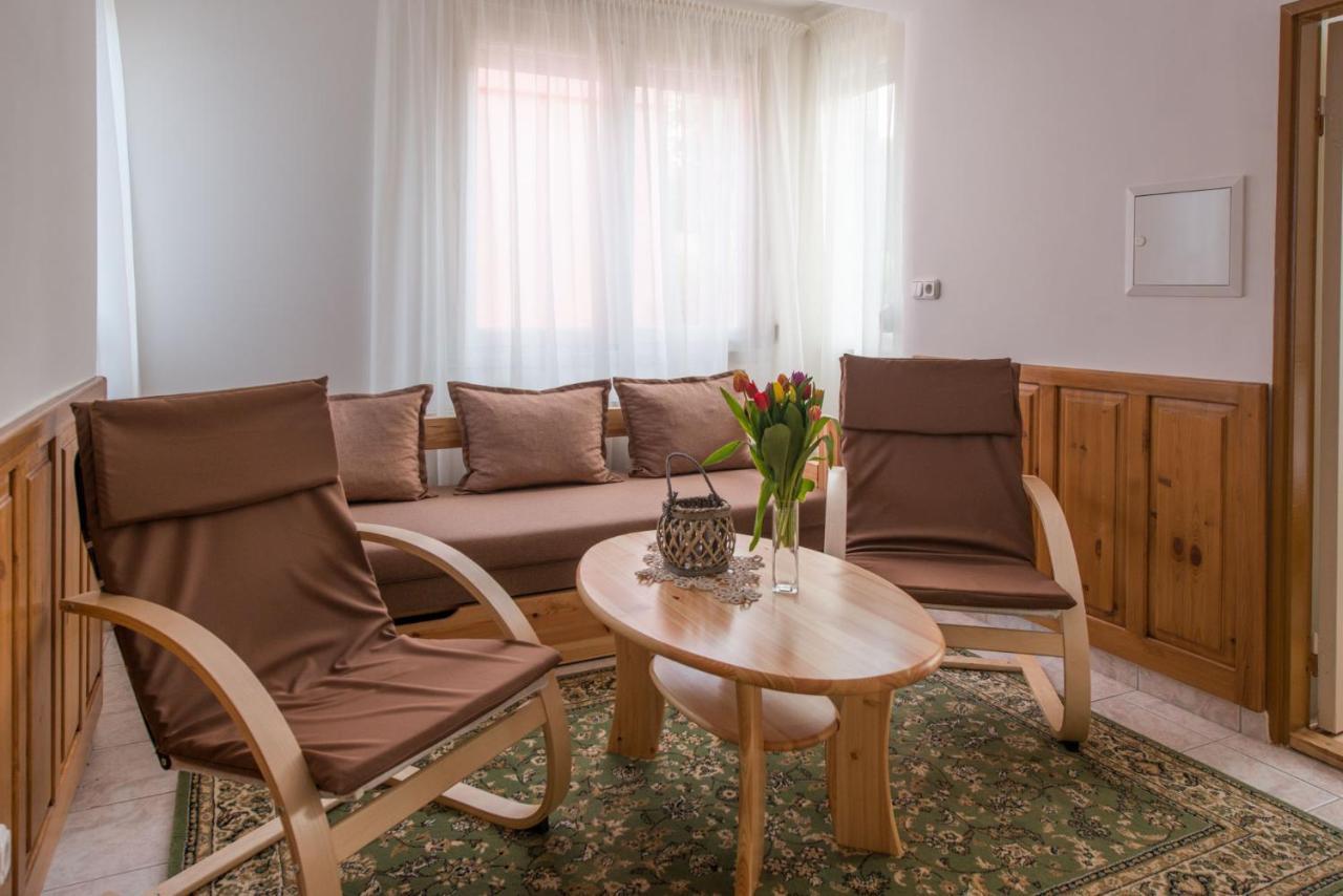 Hajdu Apartman 3. Hajdúszoboszló Esterno foto