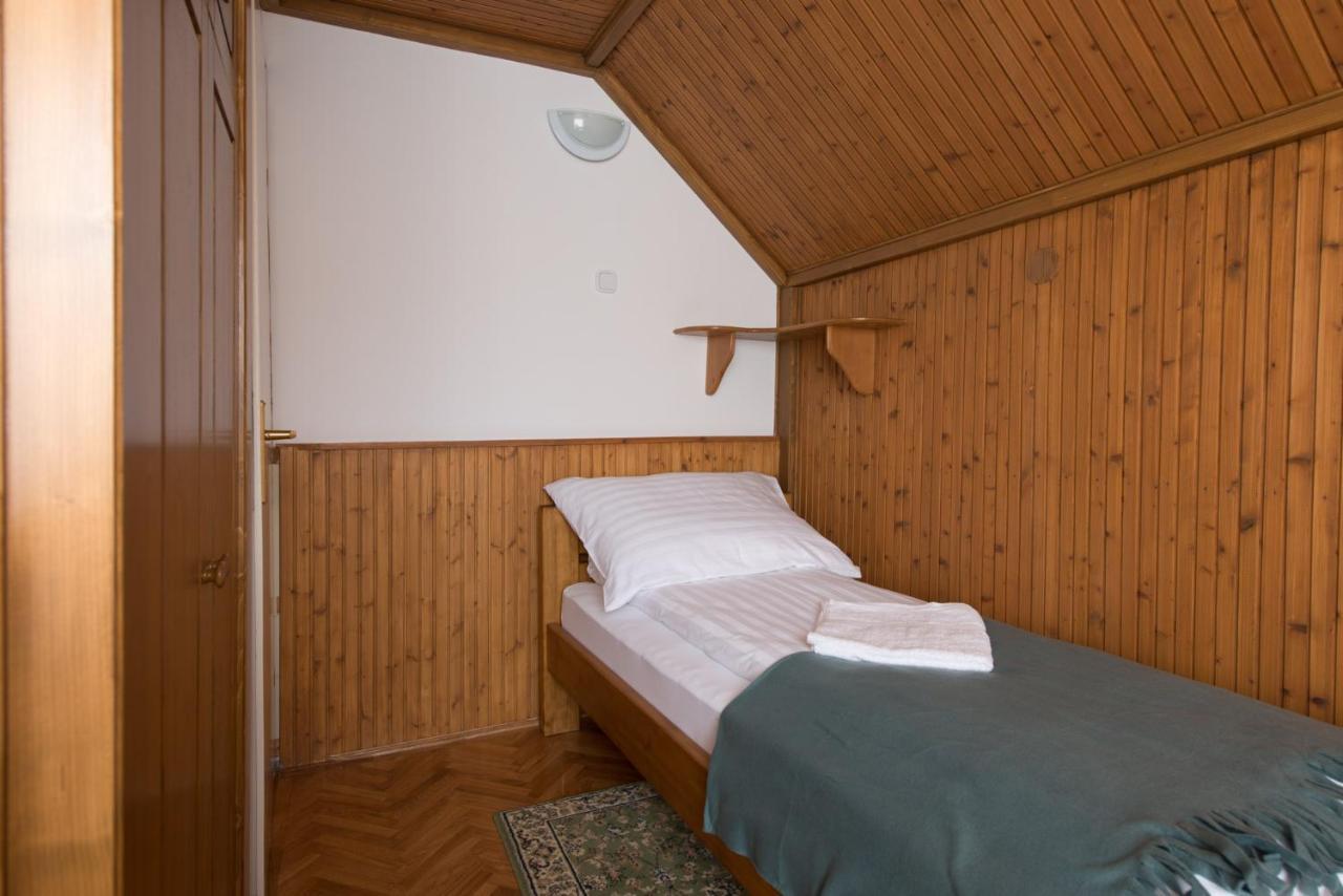 Hajdu Apartman 3. Hajdúszoboszló Esterno foto